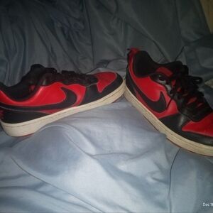 Nike court Borough